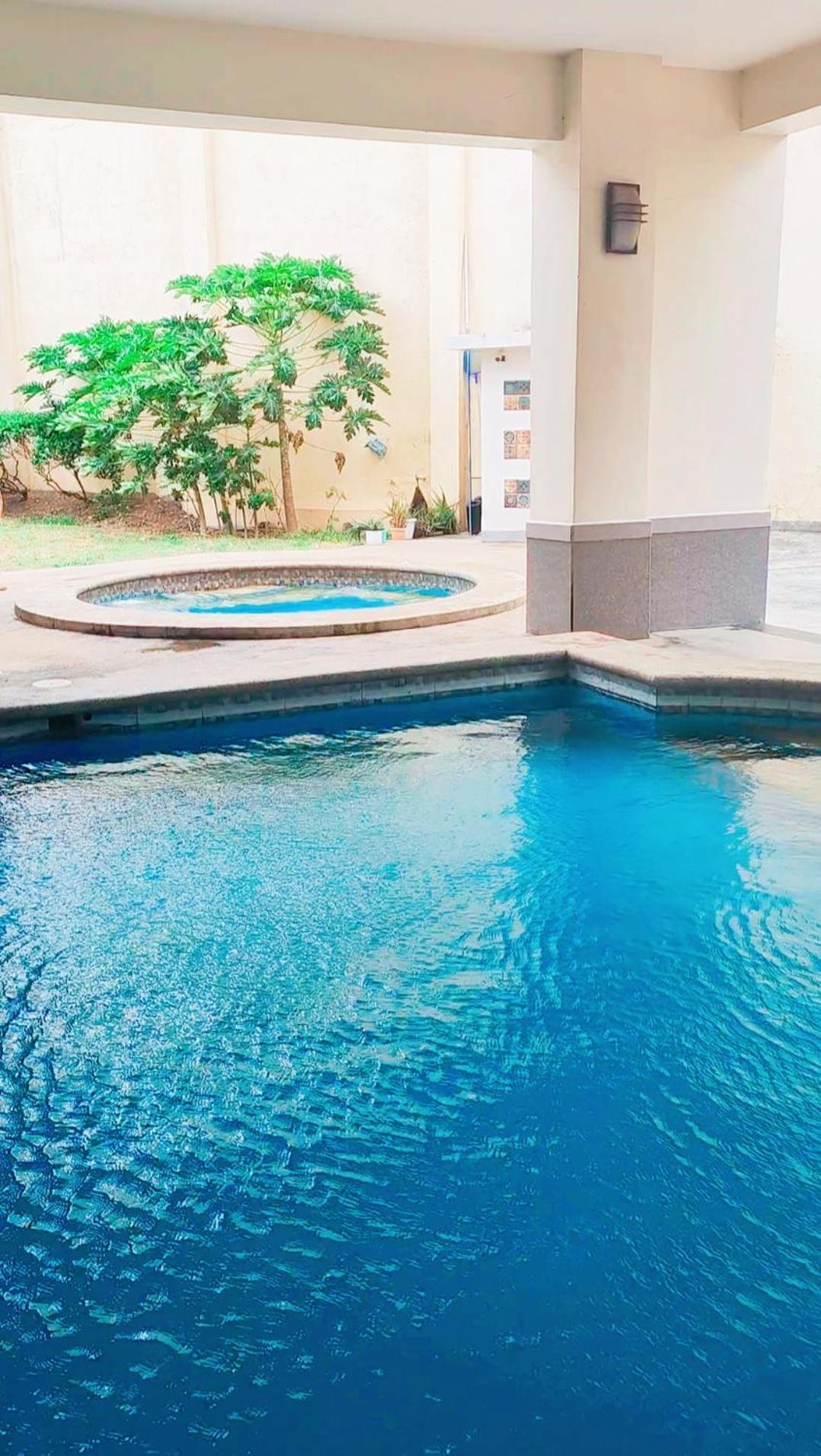 Paradise Realm Condotel Paranaque City Exterior photo